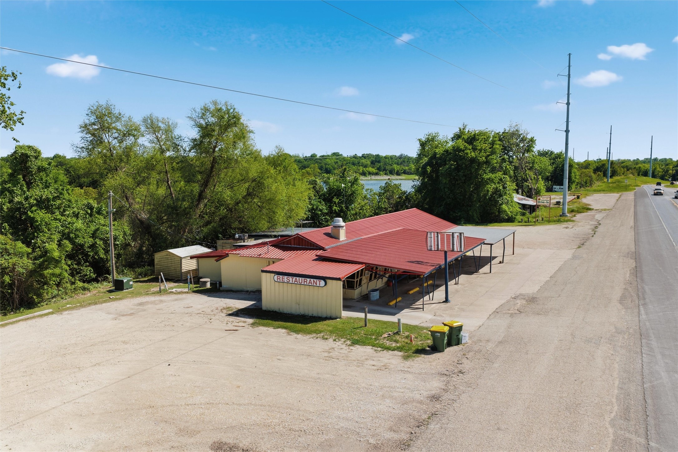 1008 N Bus Highway 6 Marlin TX 76661