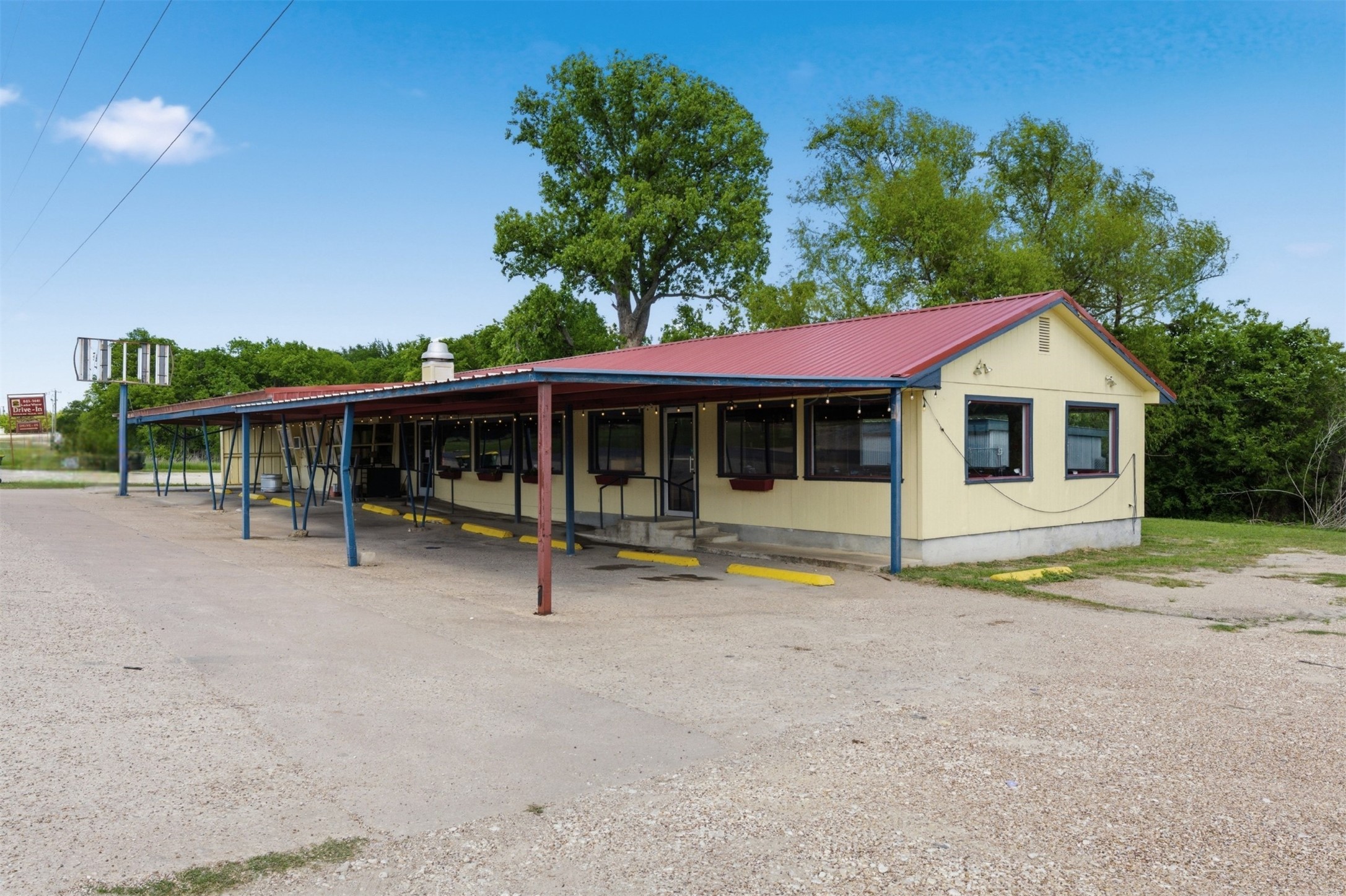 1008 N Bus Highway 6 Marlin TX 76661
