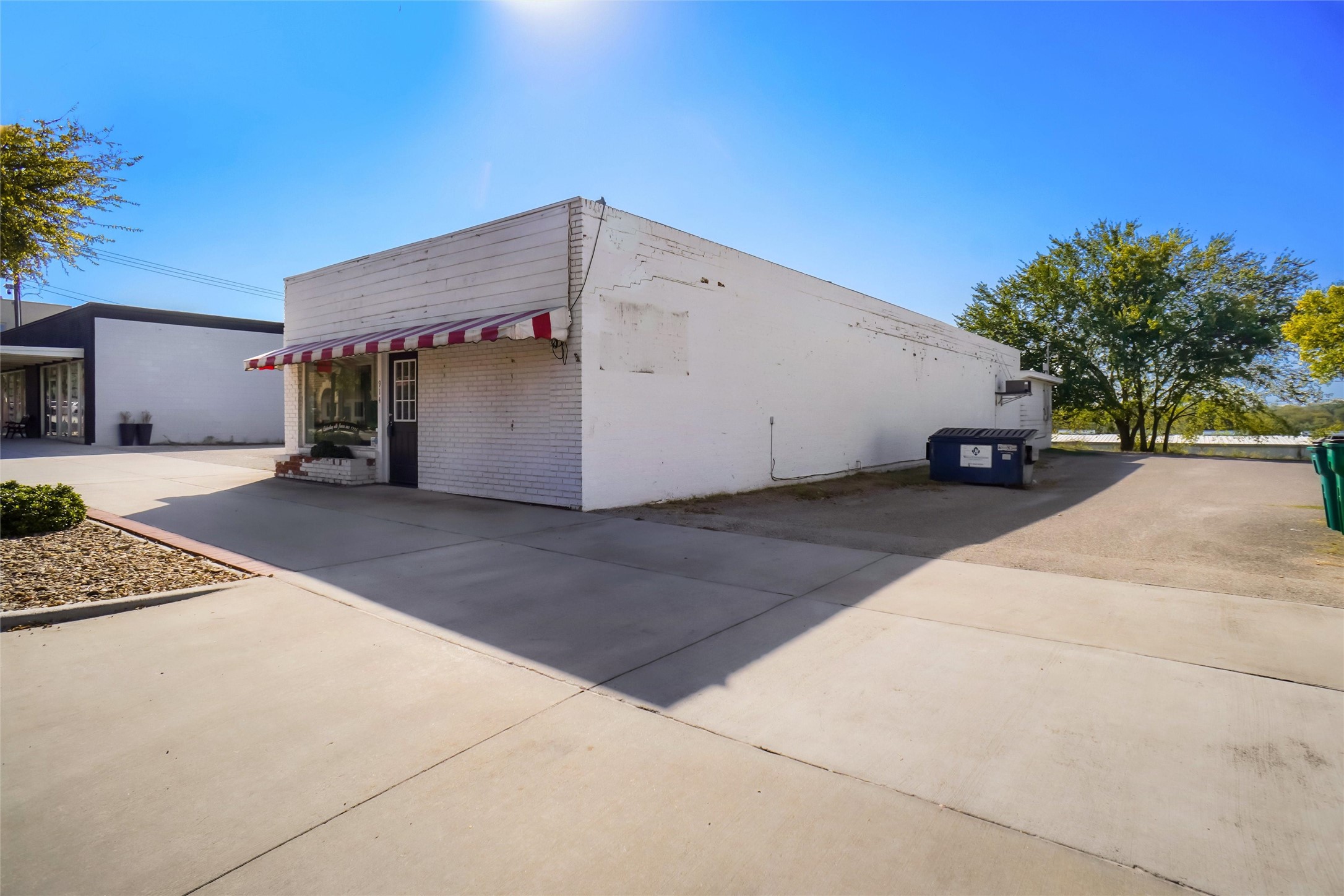 914 Halsell Street Bridgeport TX 76426