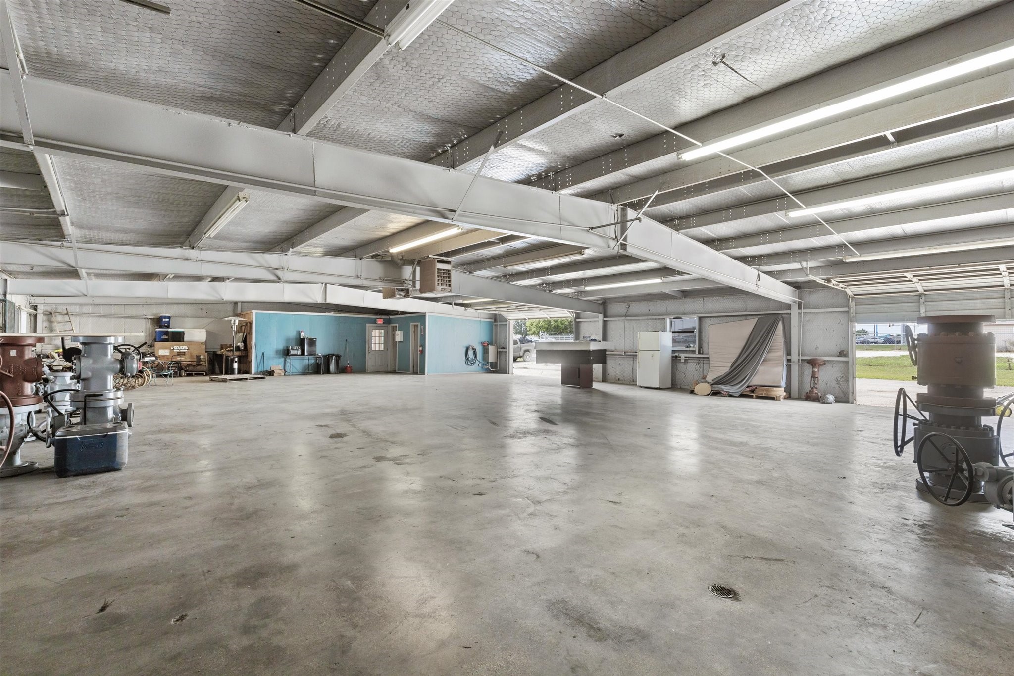 2305 N Main Street Cleburne TX 76033