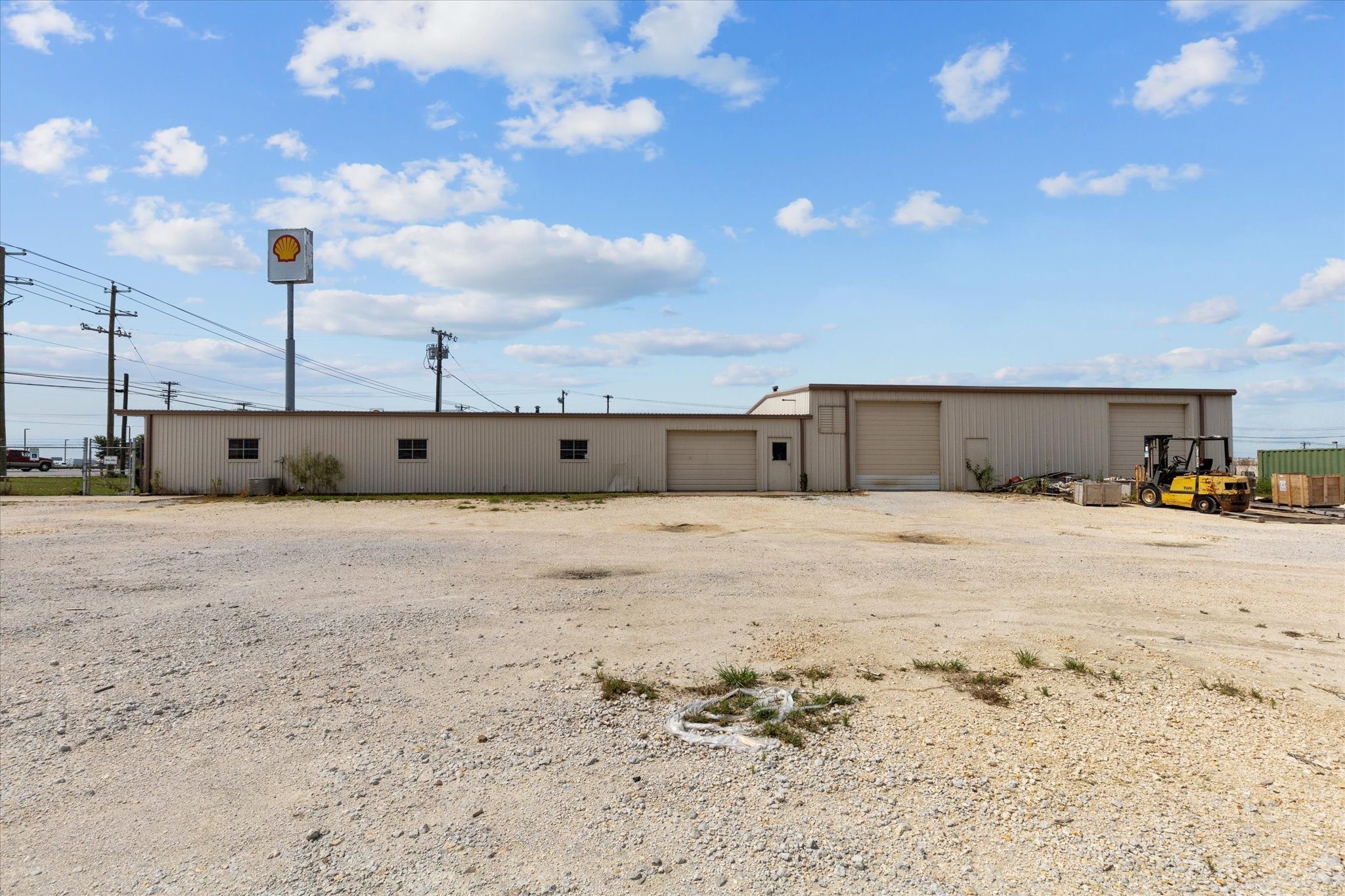 2305 N Main Street Cleburne TX 76033