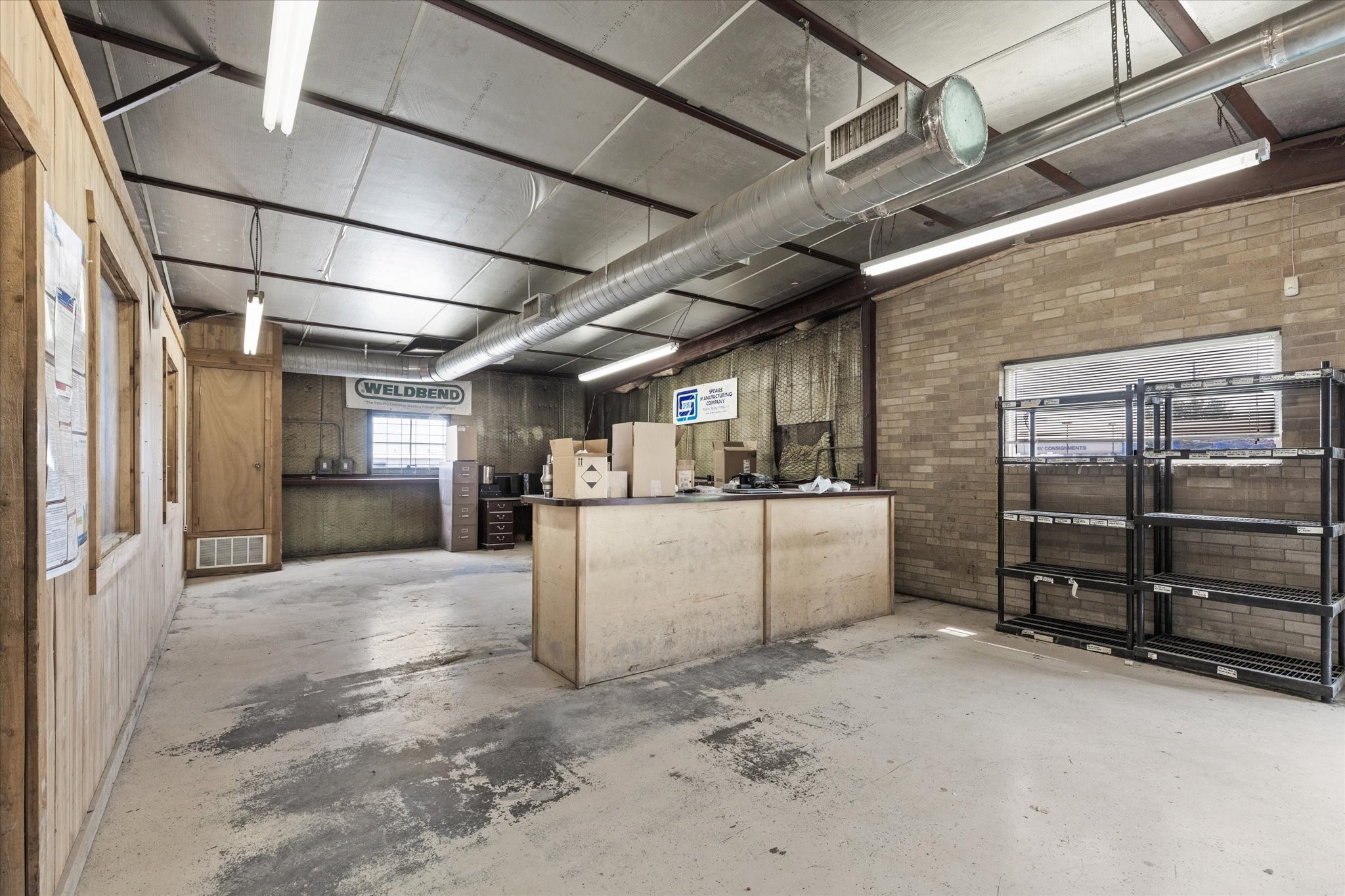 2305 N Main Street Cleburne TX 76033