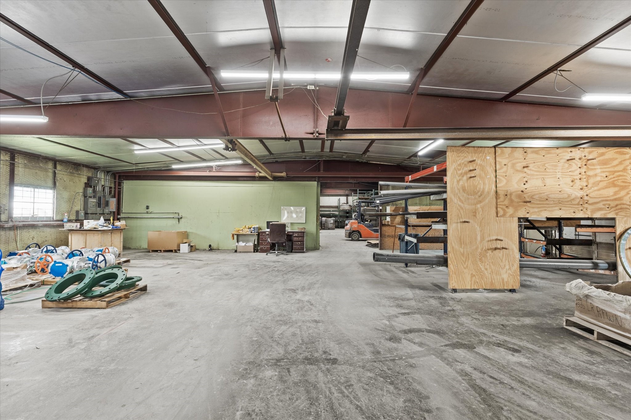 2305 N Main Street Cleburne TX 76033