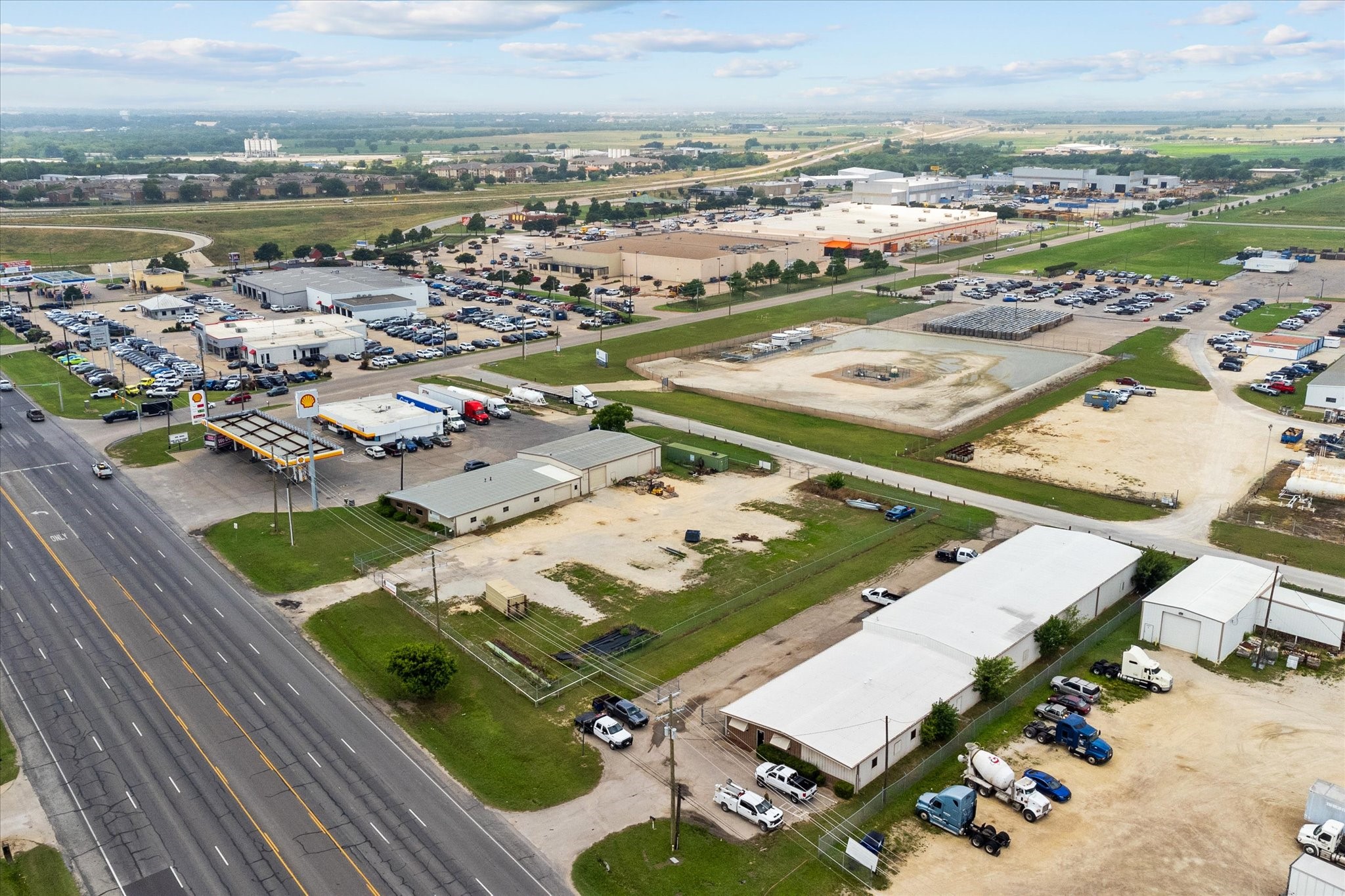 2305 N Main Street Cleburne TX 76033