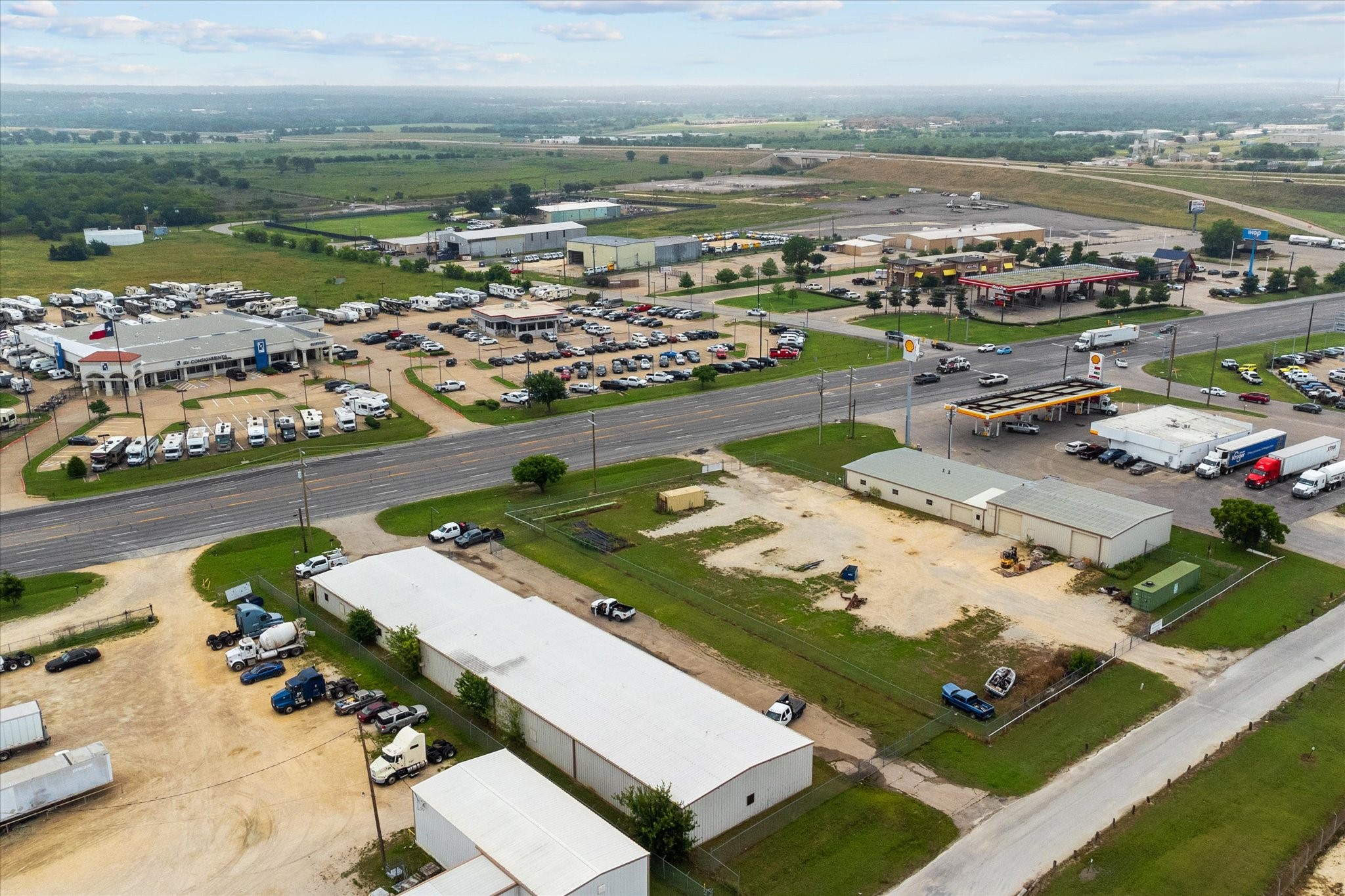 2305 N Main Street Cleburne TX 76033