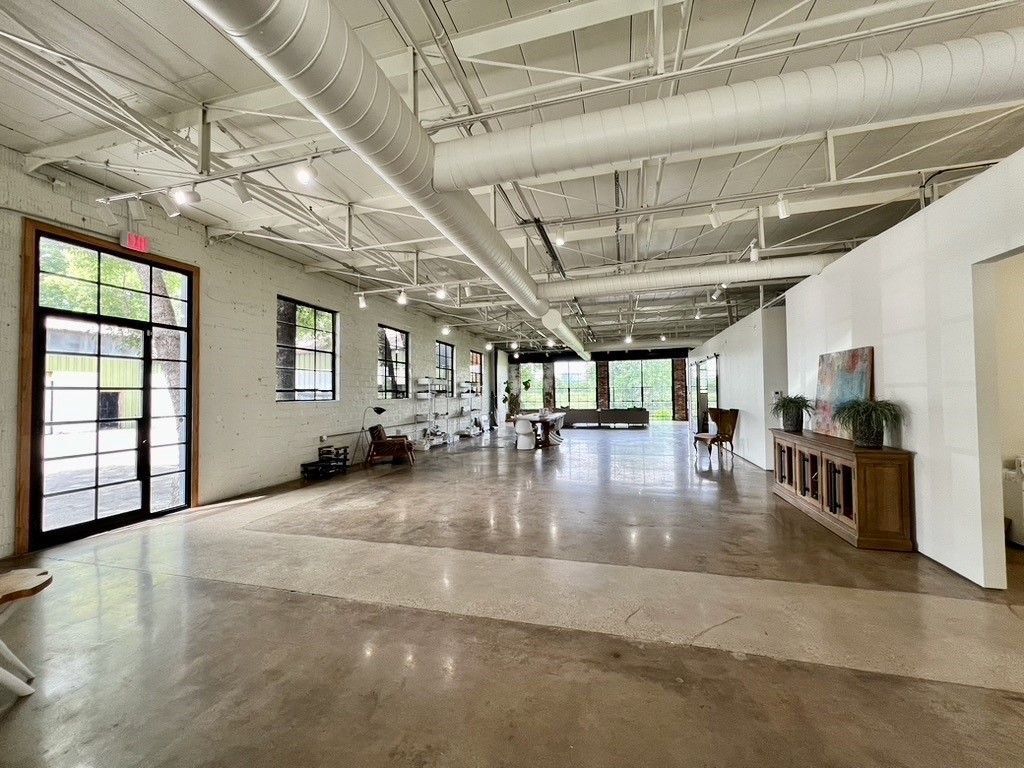 1208 Riverfront Boulevard Dallas TX 75207