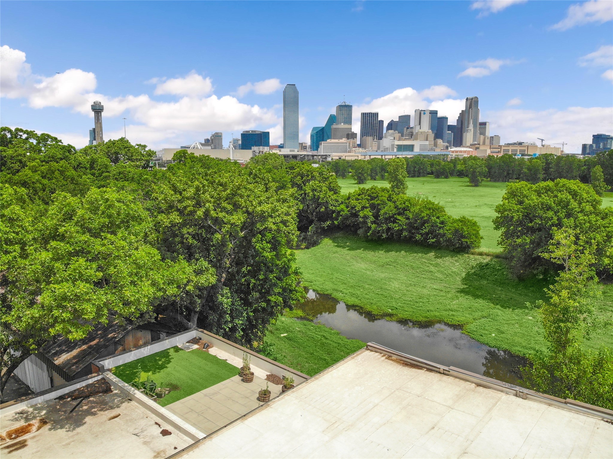 1208 Riverfront Boulevard Dallas TX 75207