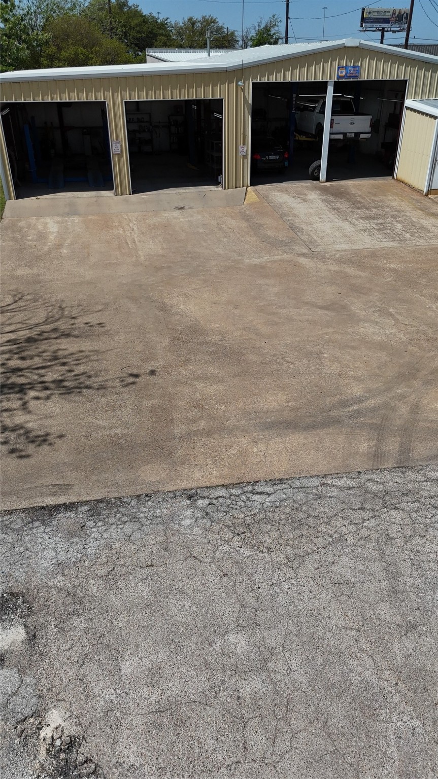 200 Western Hills Granbury TX 76049