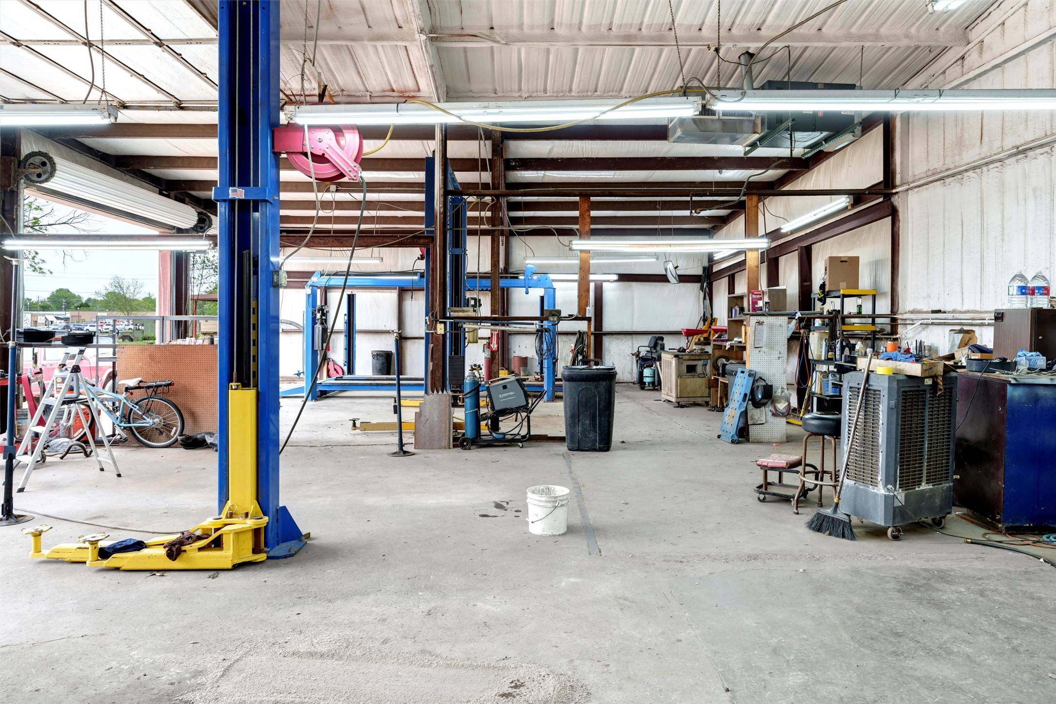 200 Western Hills Granbury TX 76049