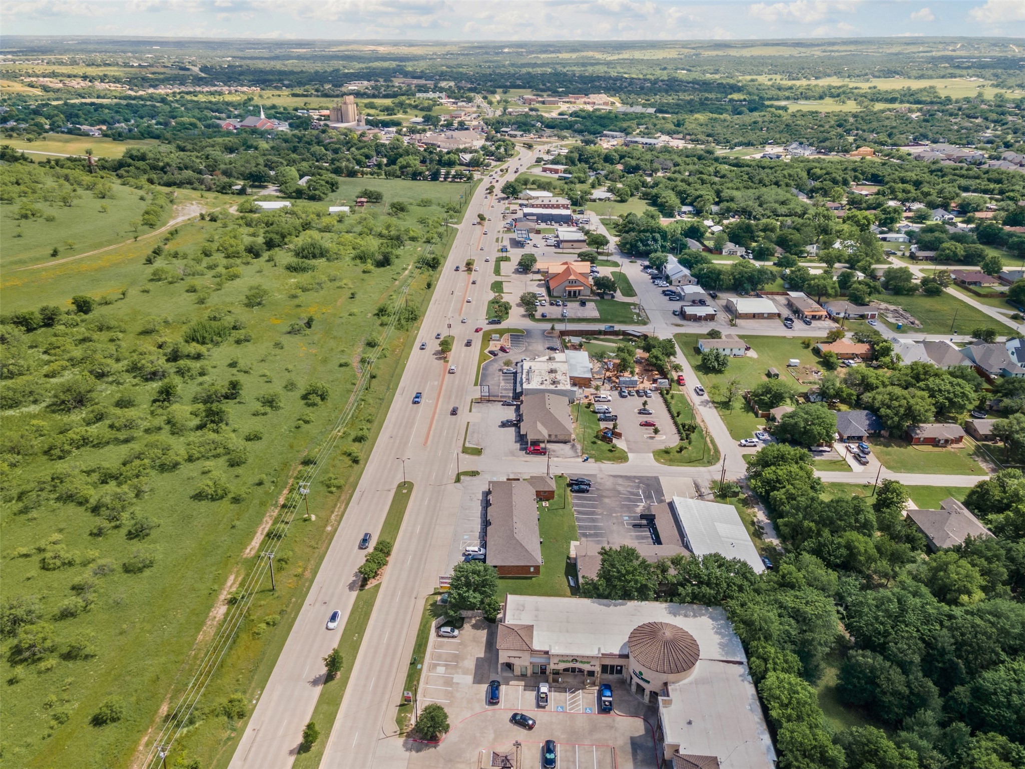 621 N Fm 1187 Aledo TX 76008