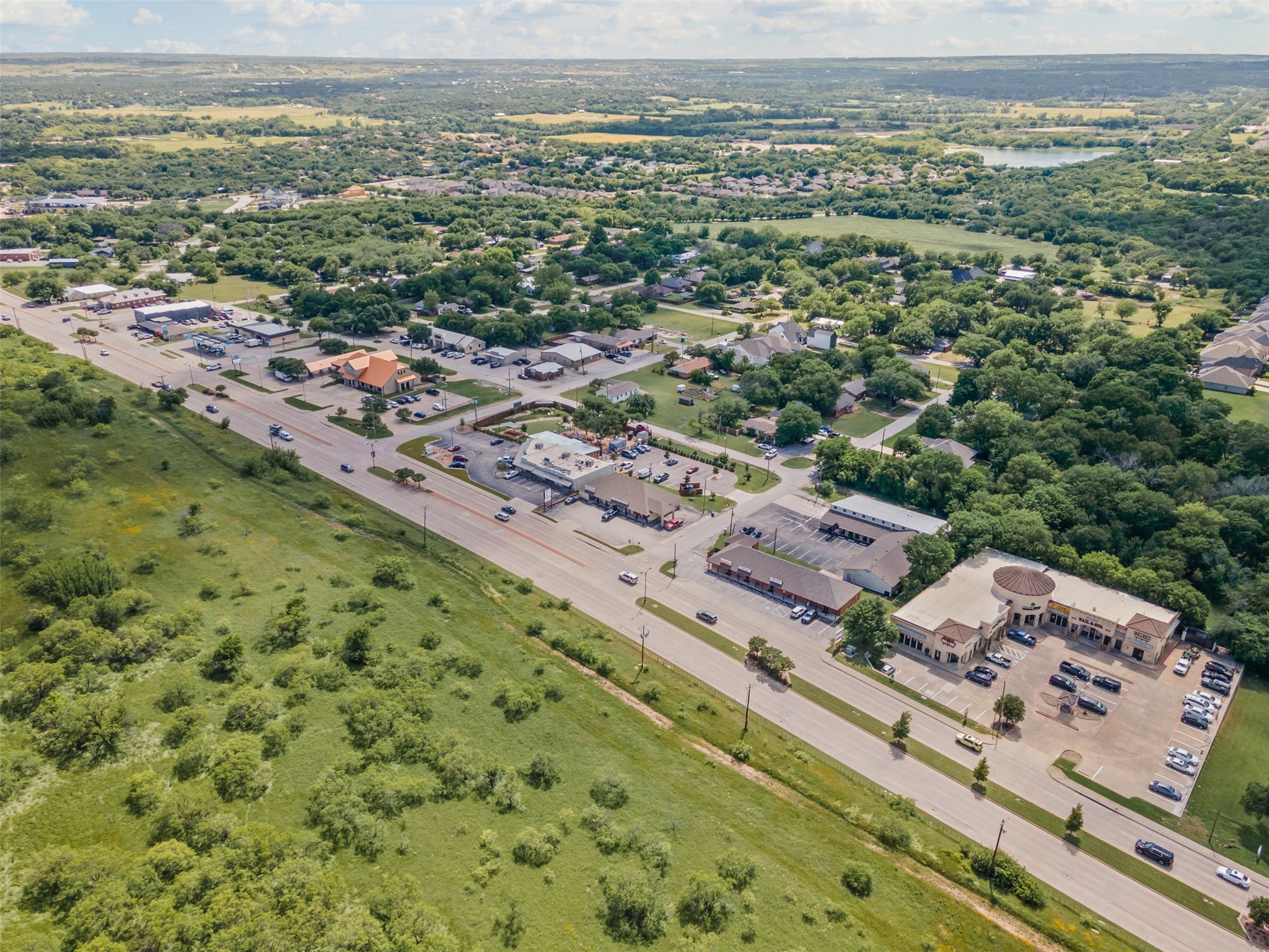 621 N Fm 1187 Aledo TX 76008