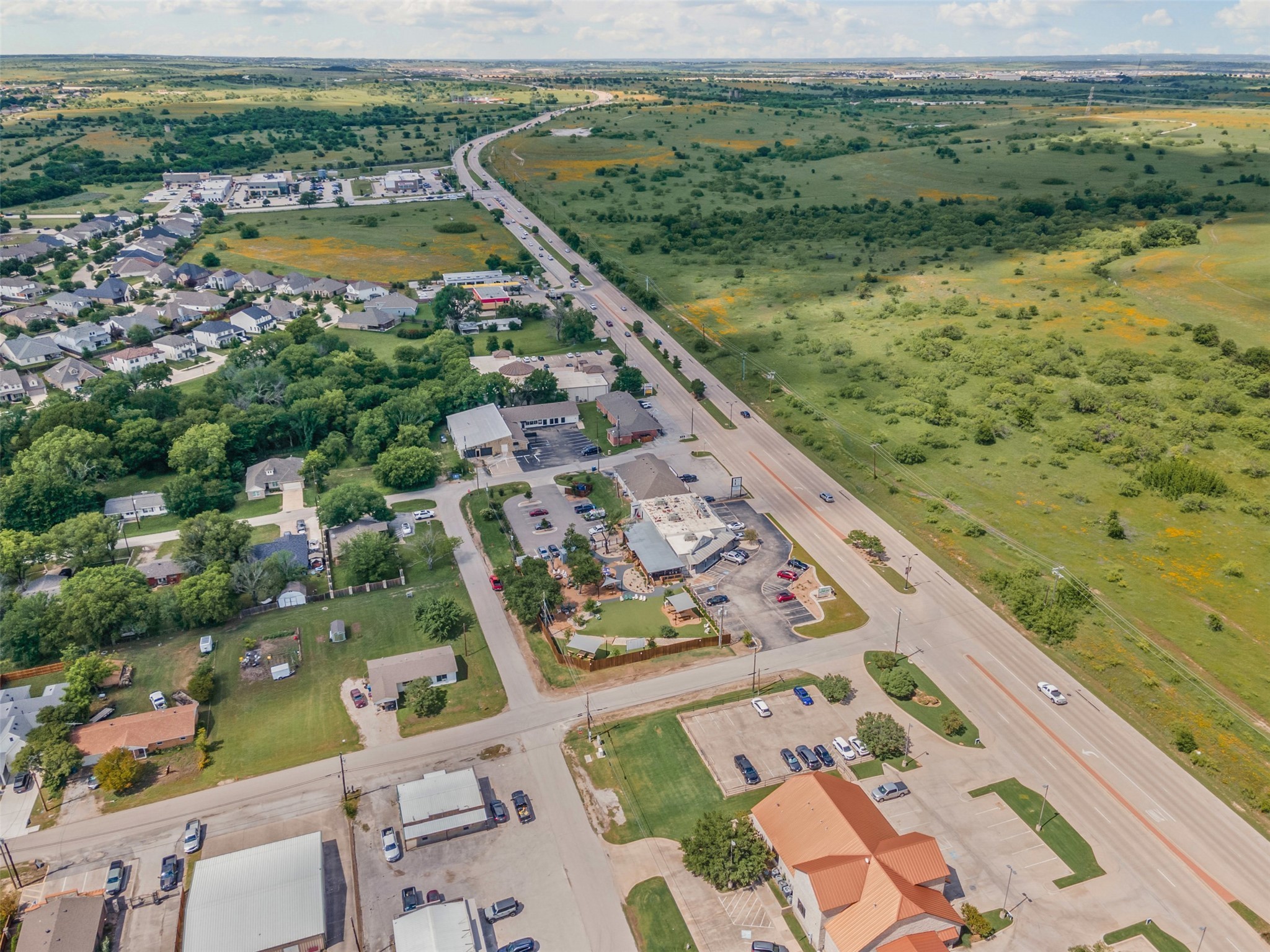 621 N Fm 1187 Aledo TX 76008