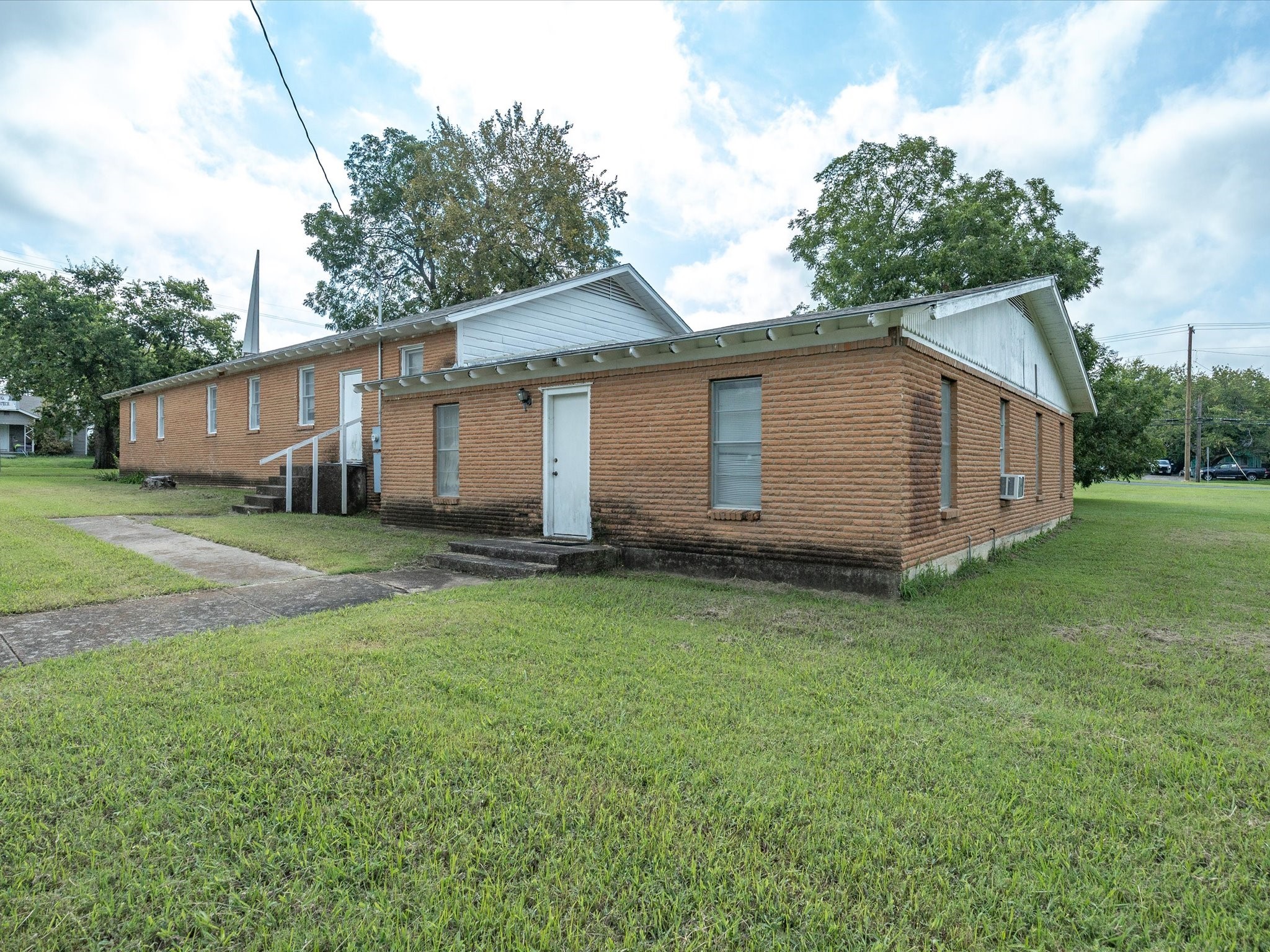100 S Colbert Street Sherman TX 75090