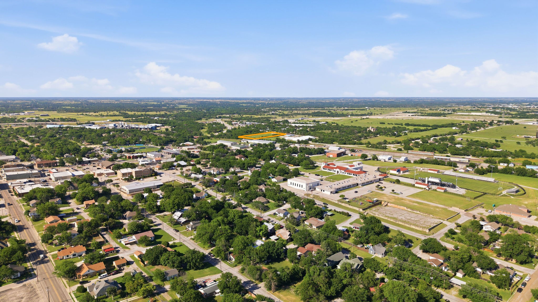 401 N Newark Street Decatur TX 76234