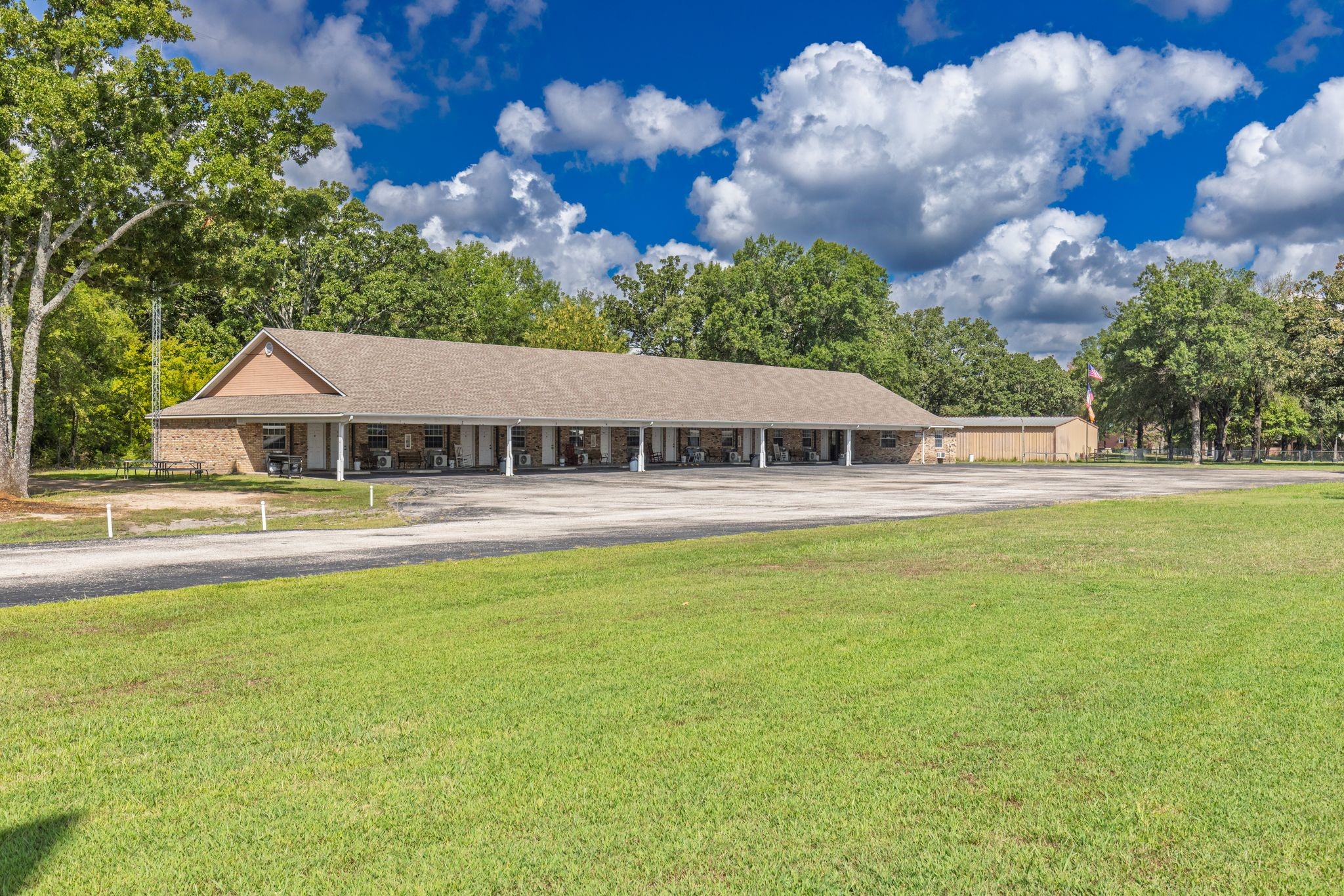 9530 W Fm 515 Alba TX 75410
