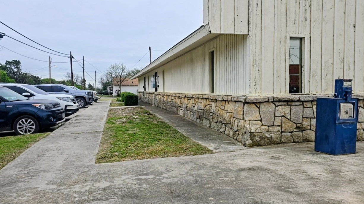 212 N Church Street Jacksboro TX 76458