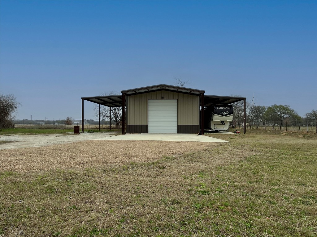 762 State Highway 22 Whitney TX 76692