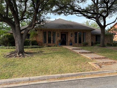 715 Buttermilk Drive Arlington TX 76006