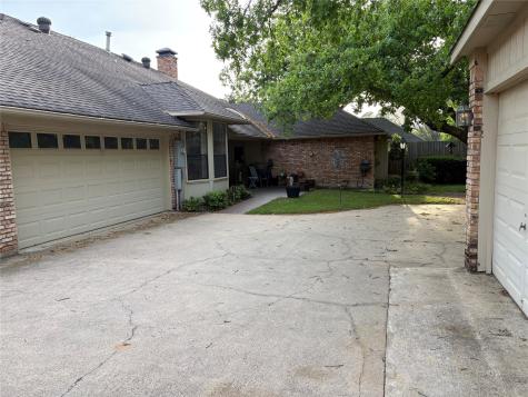 715 Buttermilk Drive Arlington TX 76006