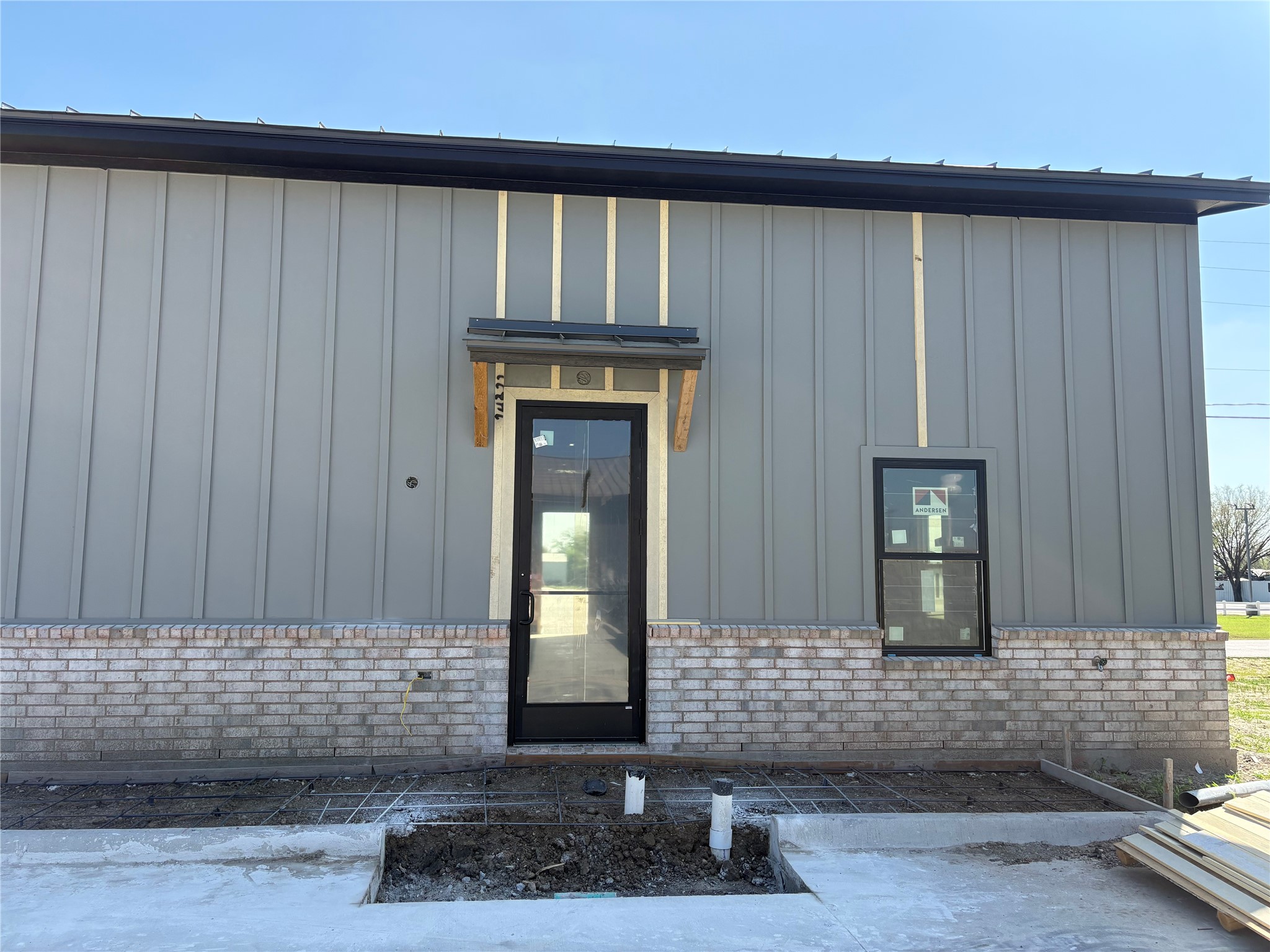 108 E 6th Street Justin TX 76247
