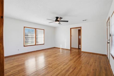 321 W Highway 199 Springtown TX 76082