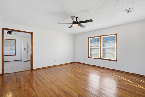 321 W Highway 199 Springtown TX 76082