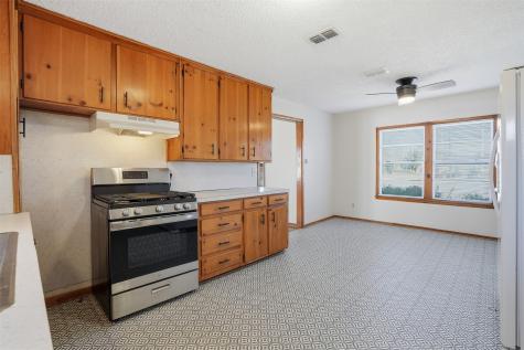 321 W Highway 199 Springtown TX 76082