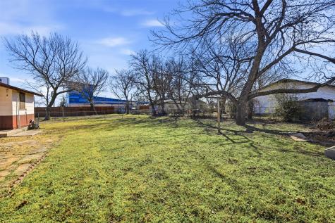 321 W Highway 199 Springtown TX 76082