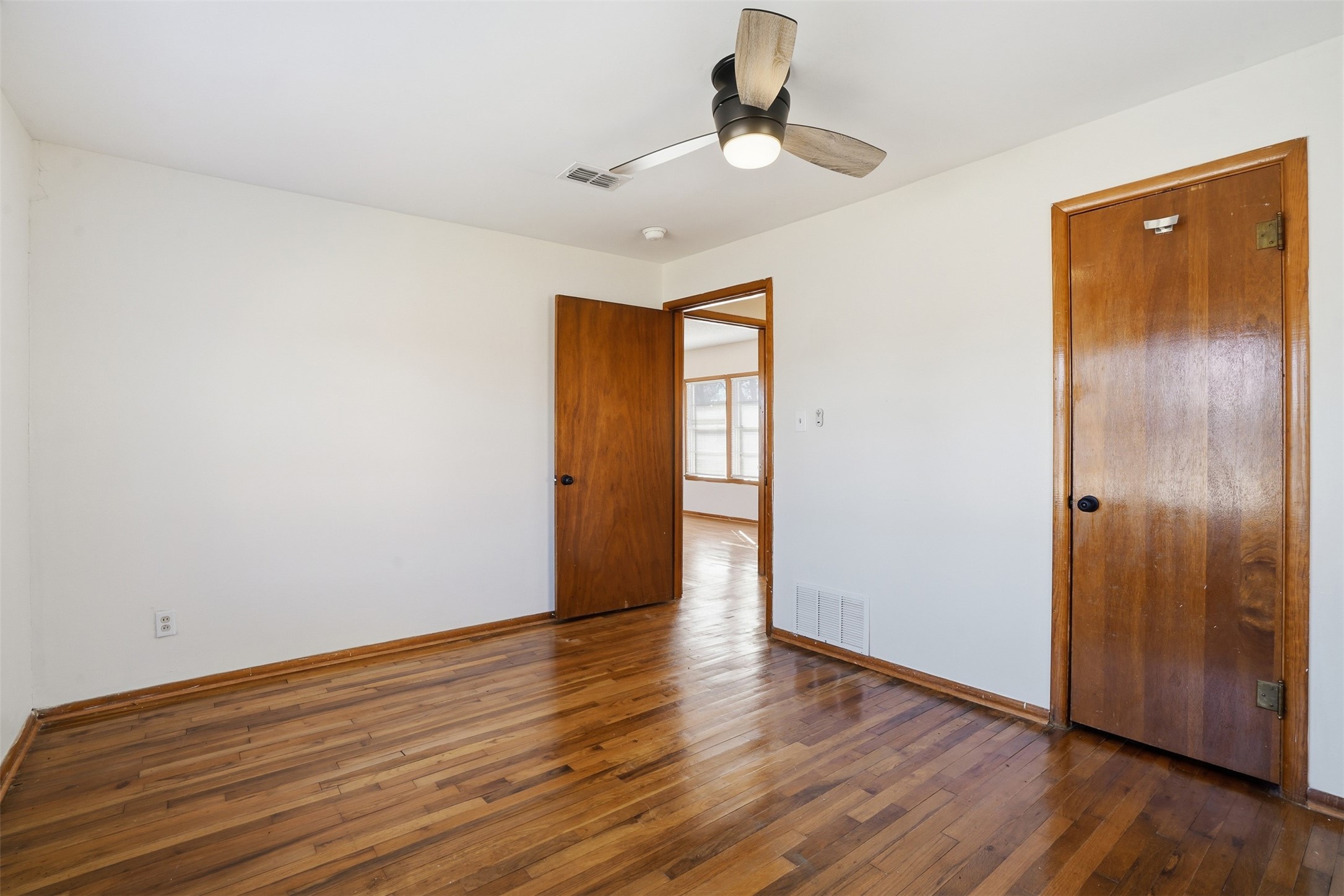 321 W Highway 199 Springtown TX 76082