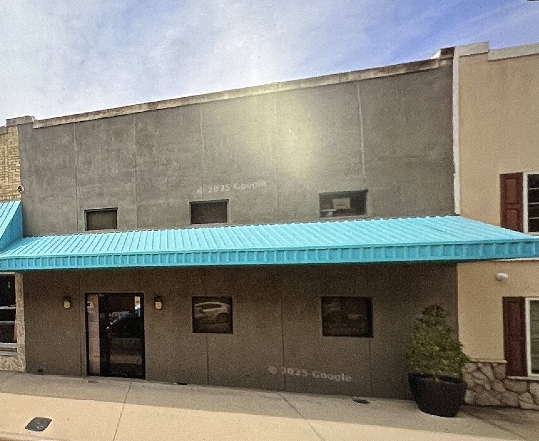 102 S Main Street Cleburne TX 76033