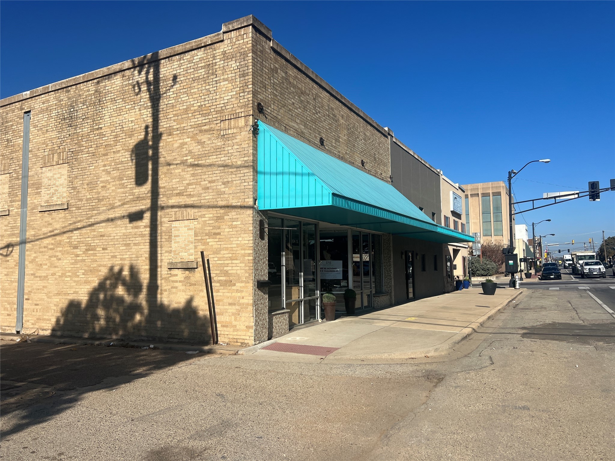 102 S Main Street Cleburne TX 76033