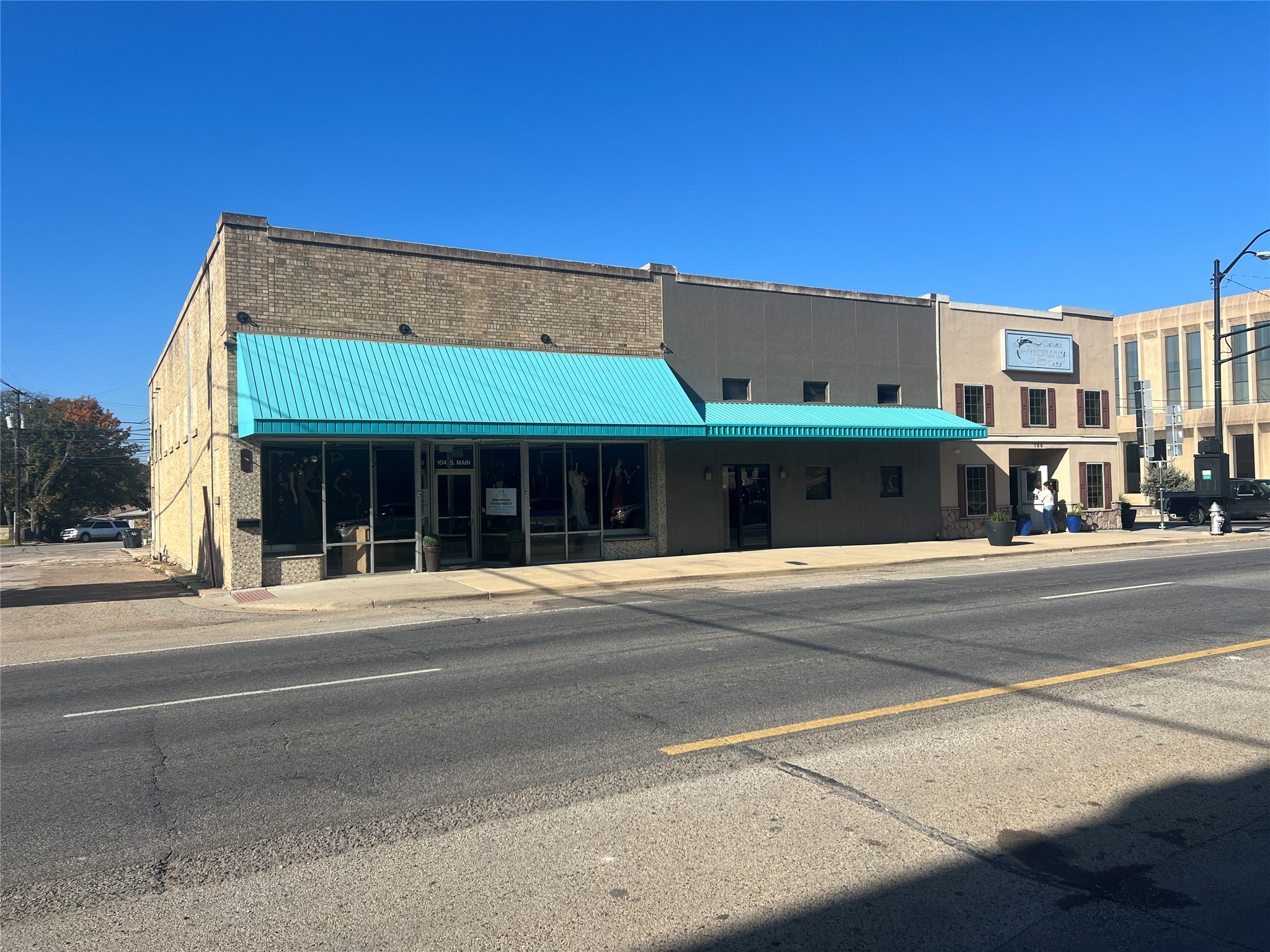 102 S Main Street Cleburne TX 76033