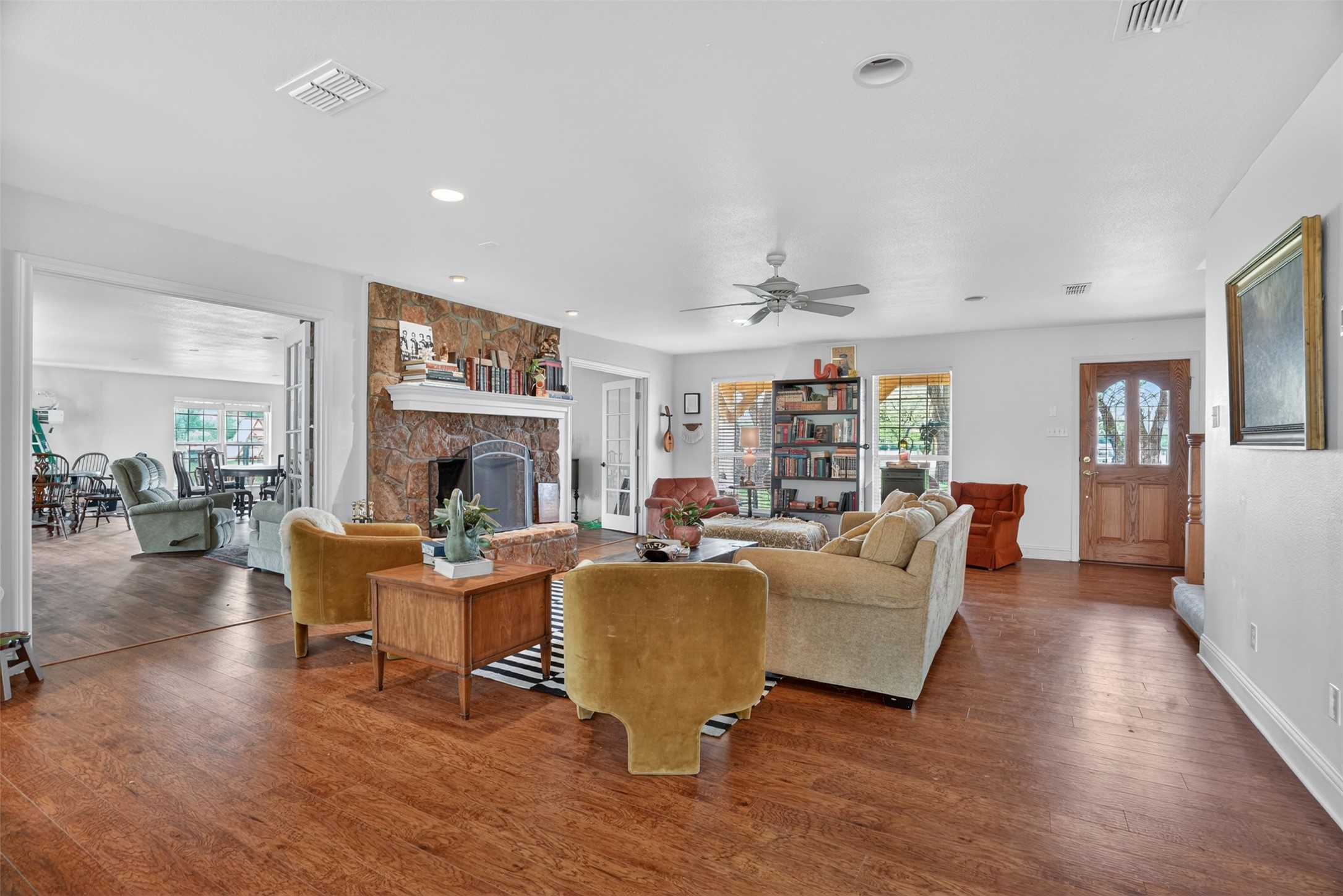 14145 Us-281 Santo TX 76472