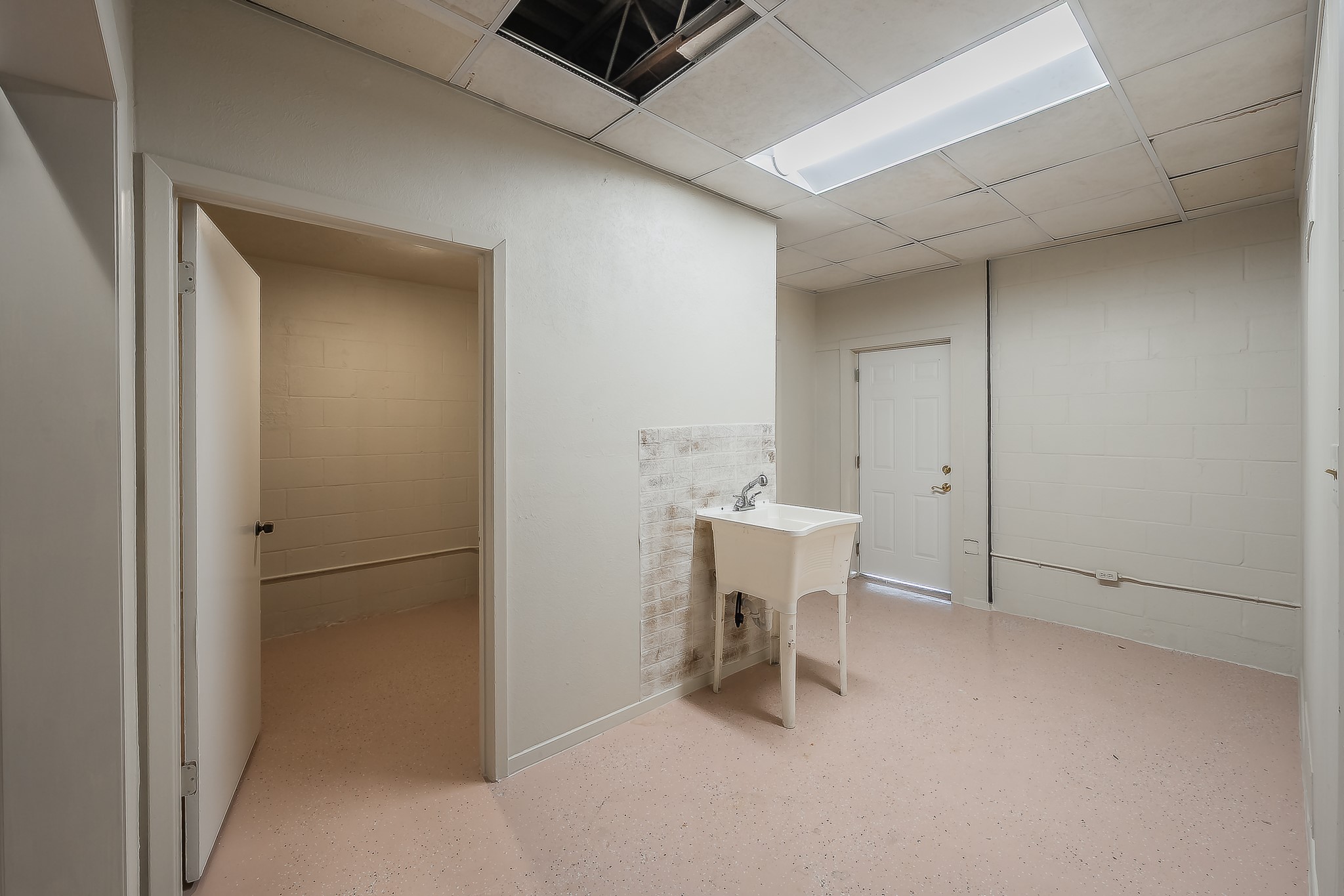 5704 James Avenue Fort Worth TX 76134