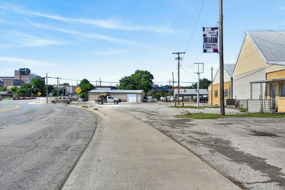 424 N Texas Street De Leon TX 76444