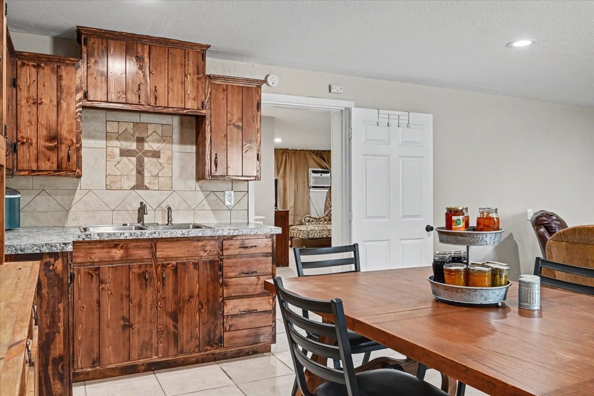 424 N Texas Street De Leon TX 76444