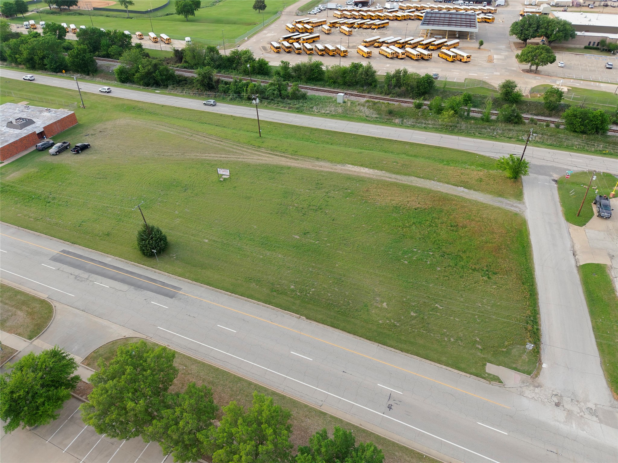1607 E Scyene Road Mesquite TX 75149