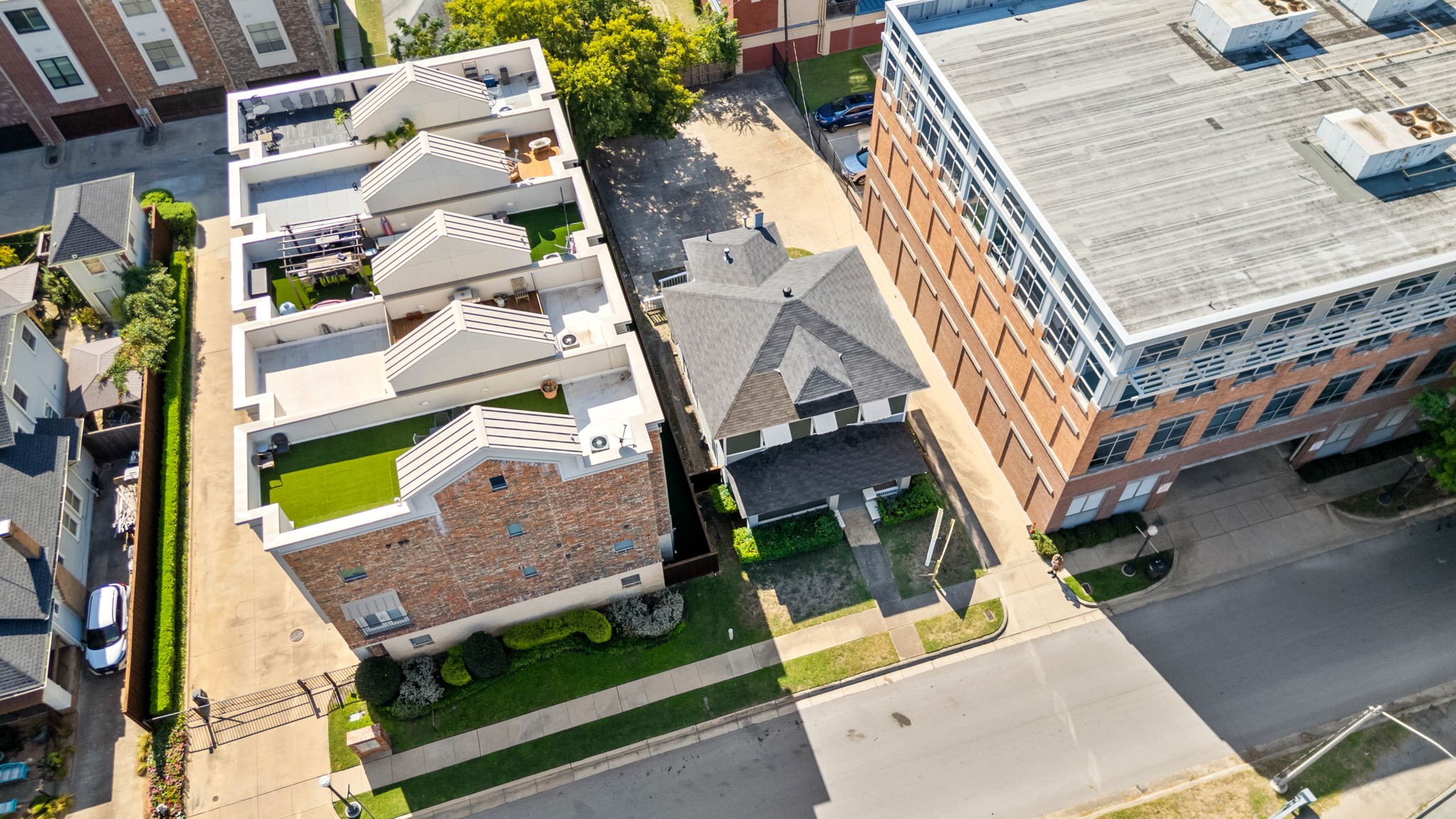 610 E Weatherford Street Fort Worth TX 76118