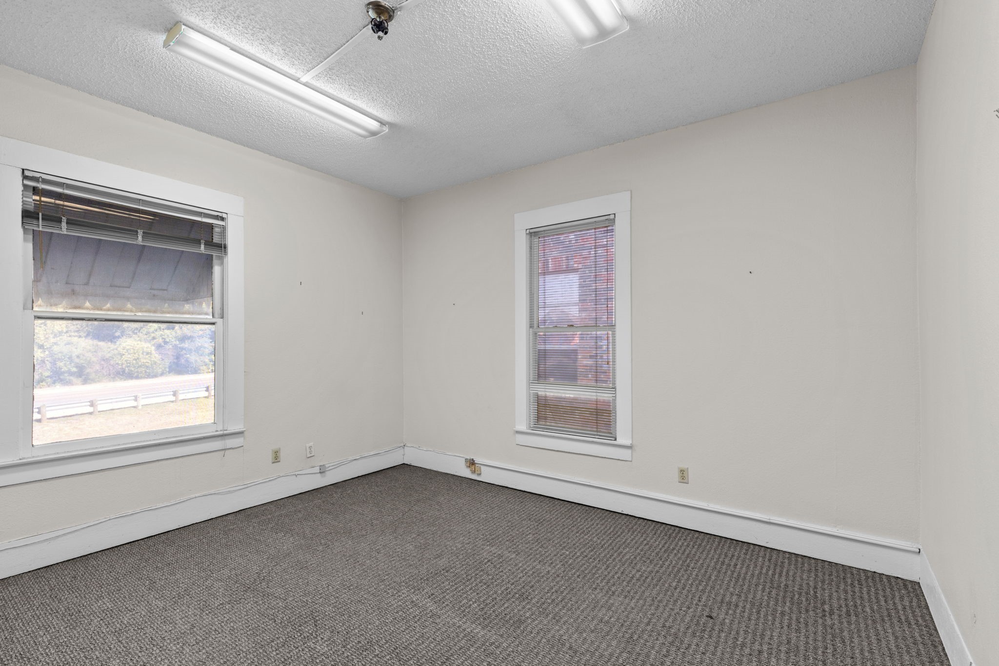 610 E Weatherford Street Fort Worth TX 76118