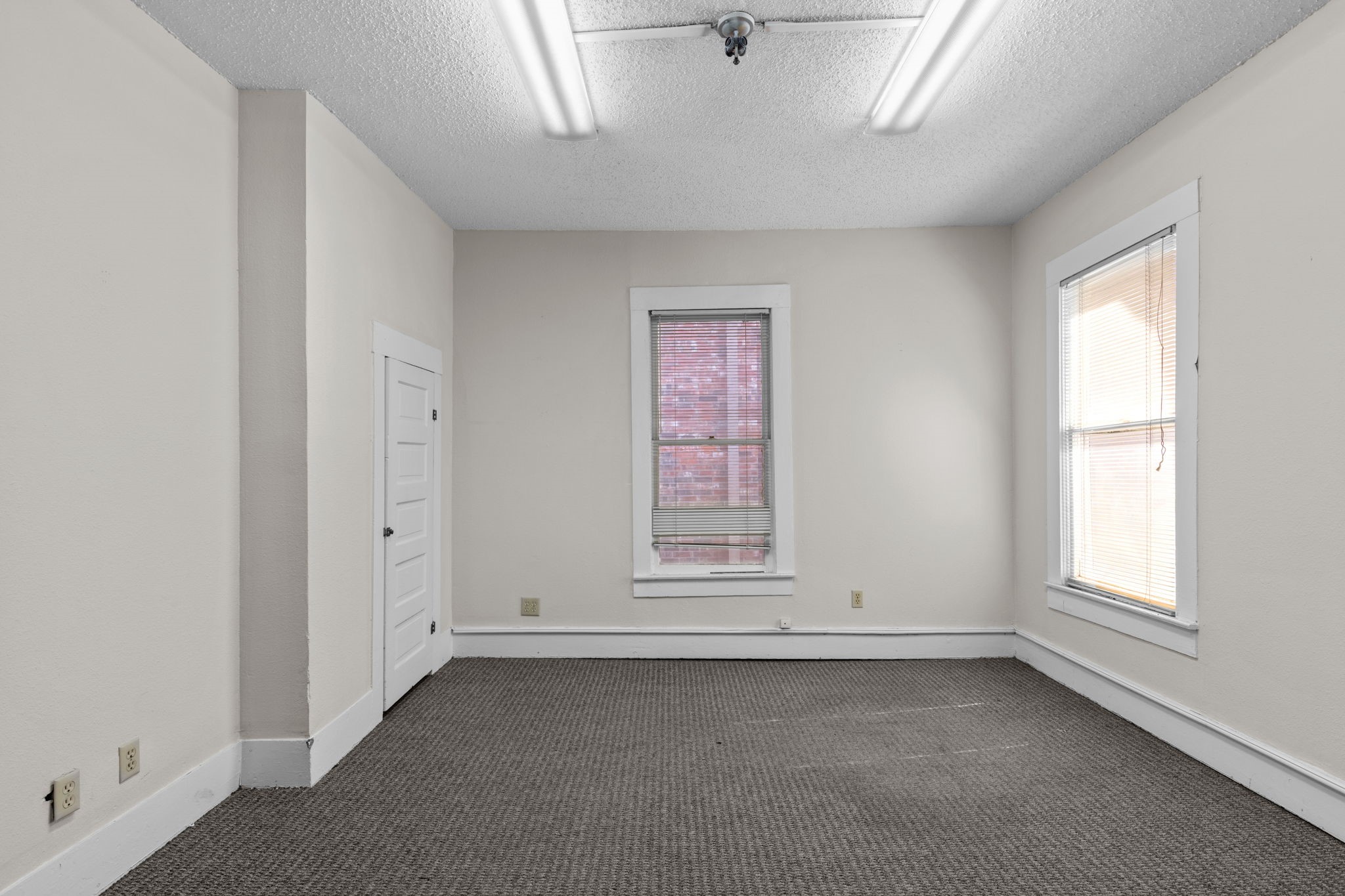 610 E Weatherford Street Fort Worth TX 76118