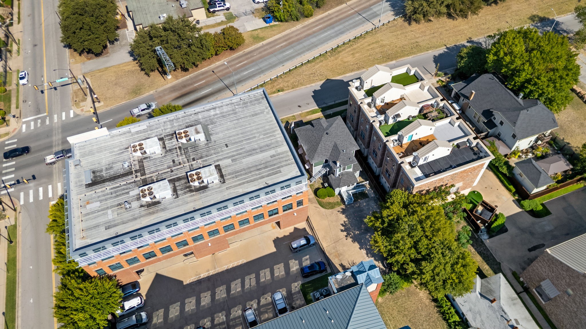 610 E Weatherford Street Fort Worth TX 76118