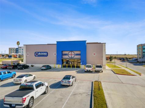 214 Market Center Drive Terrell TX 75160