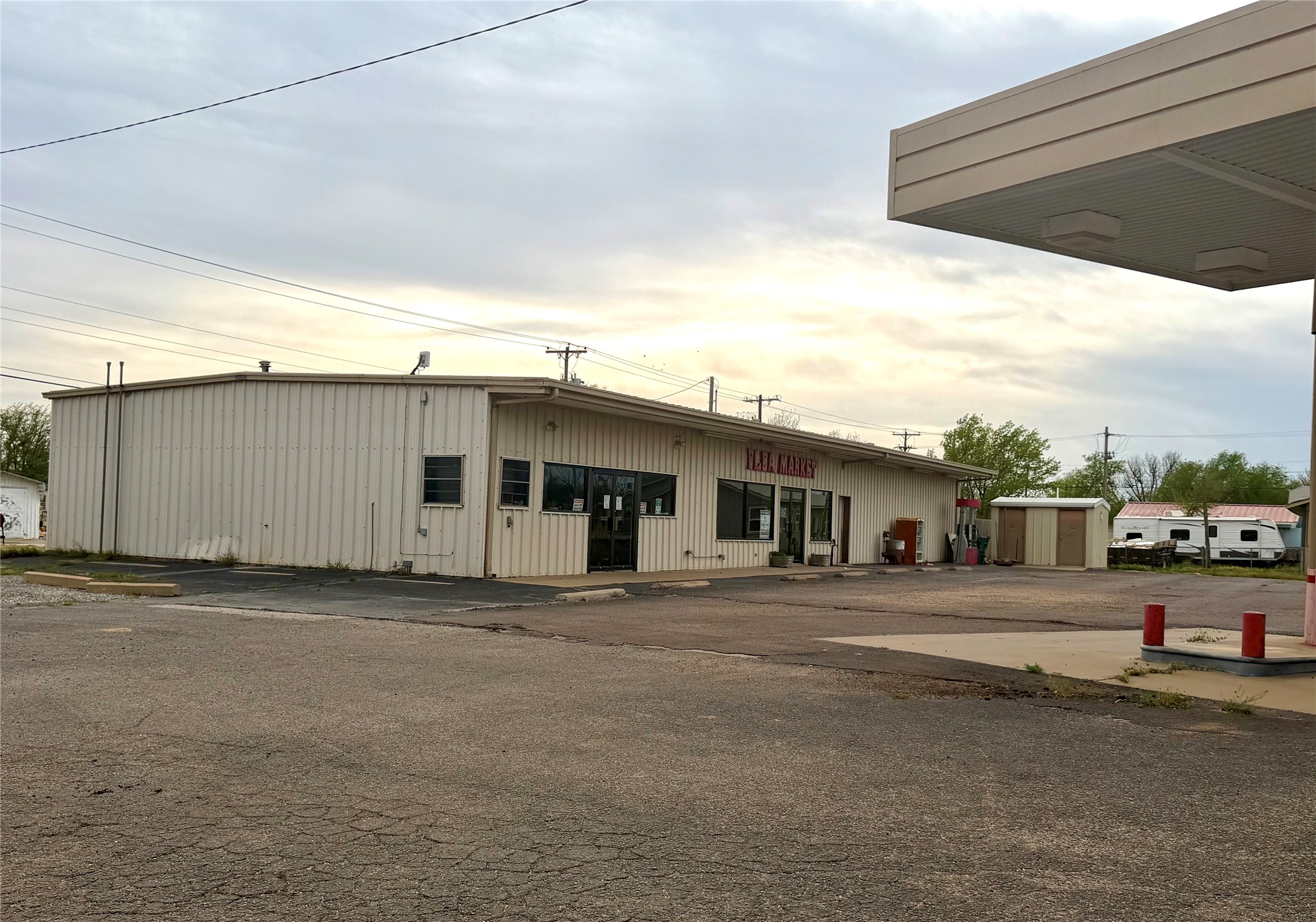 501 11th Street Quanah TX 79252