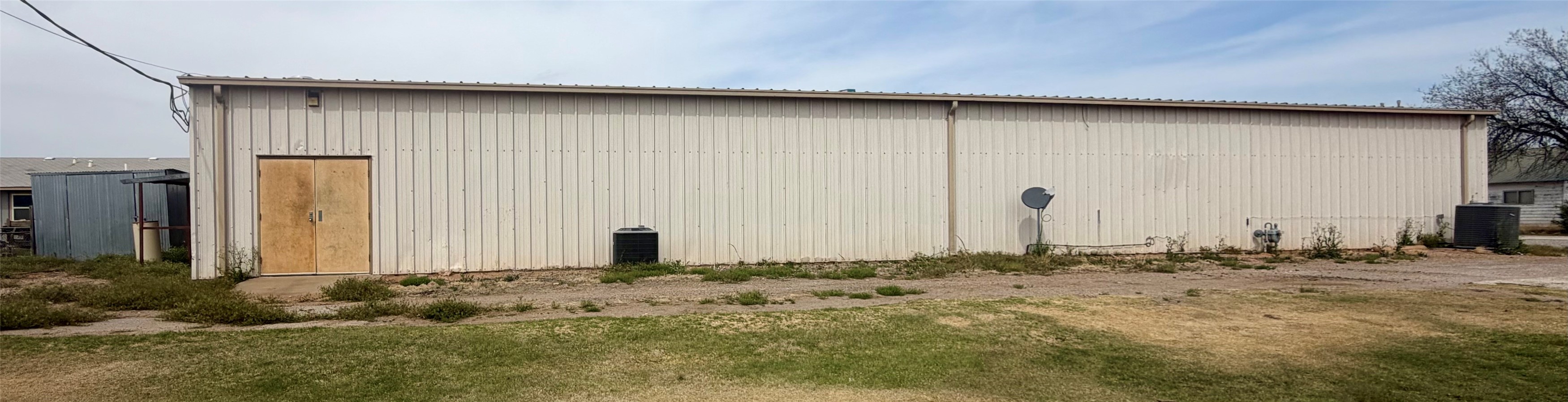 501 11th Street Quanah TX 79252
