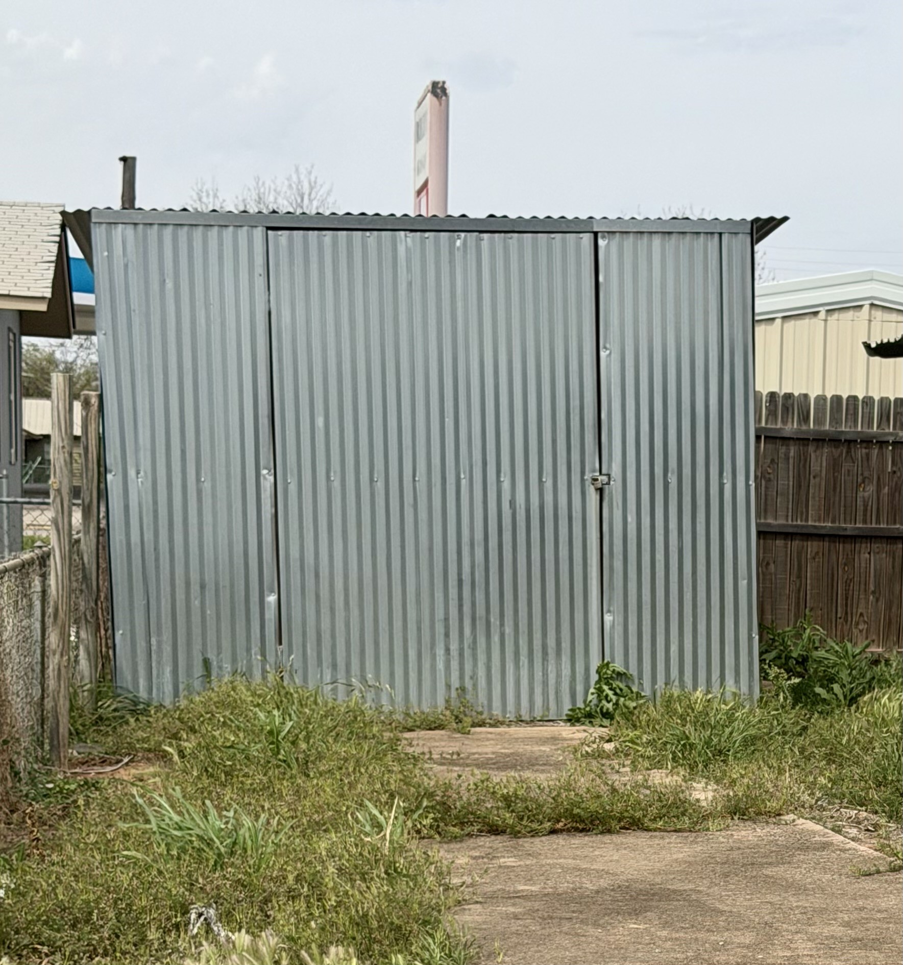 501 11th Street Quanah TX 79252