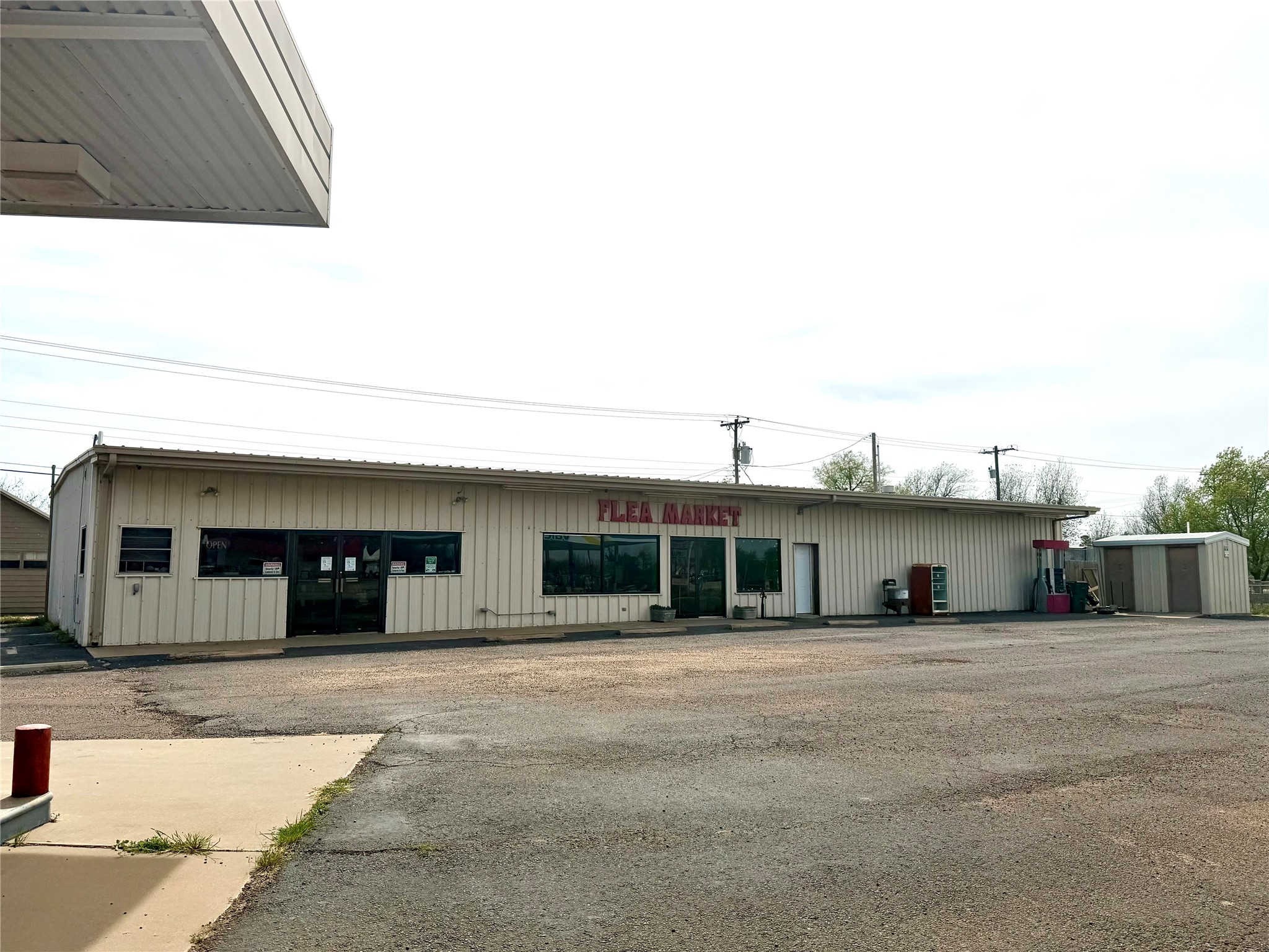 501 11th Street Quanah TX 79252