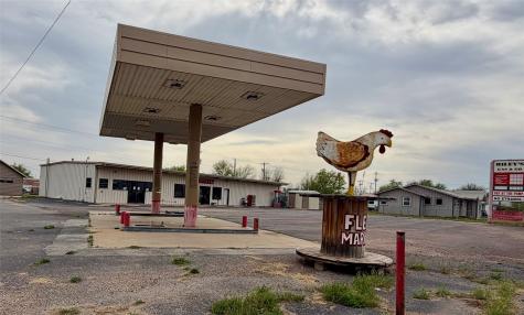 501 11TH Street Quanah TX 79252