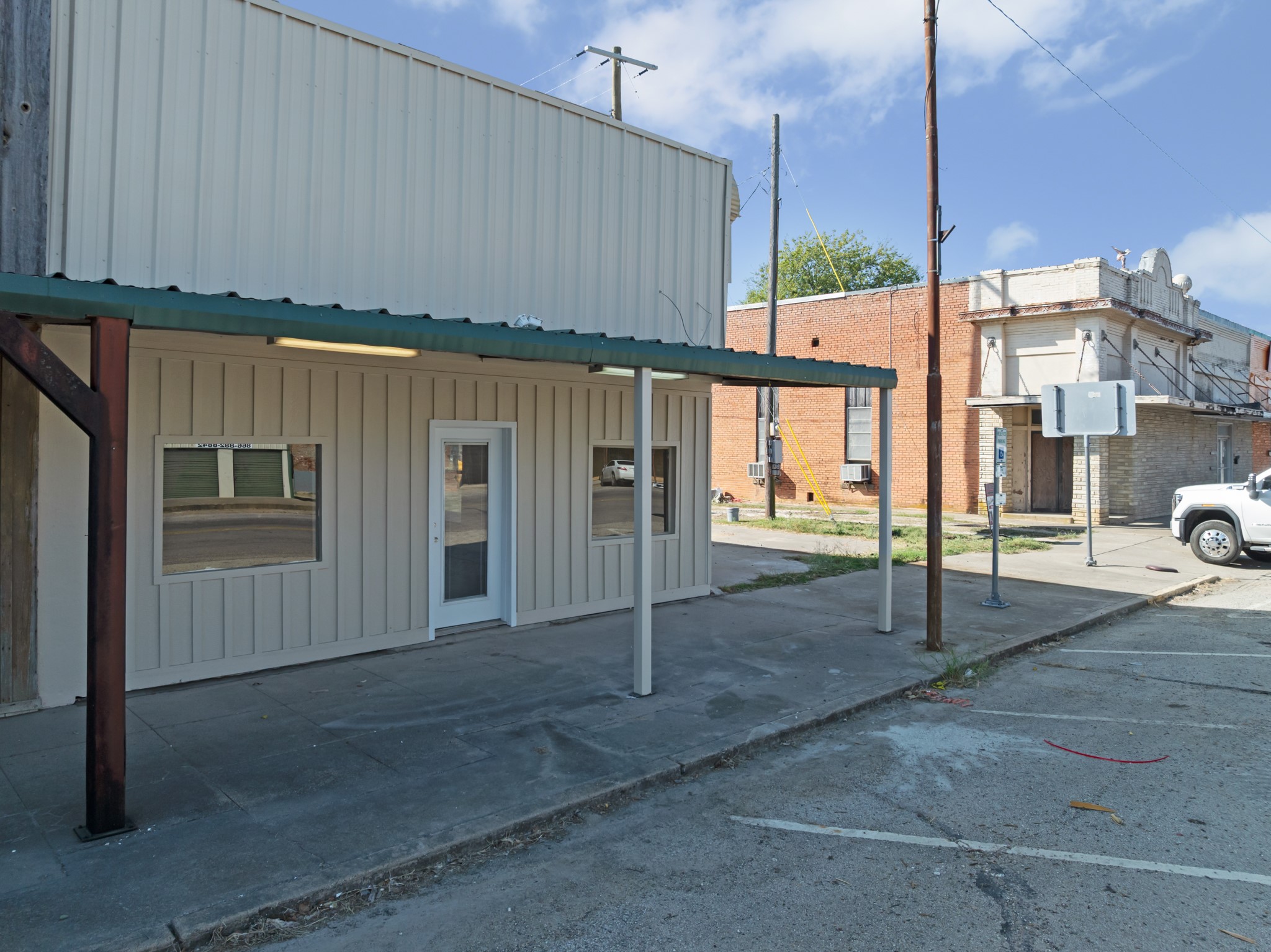109 W Main Street Itasca TX 76055