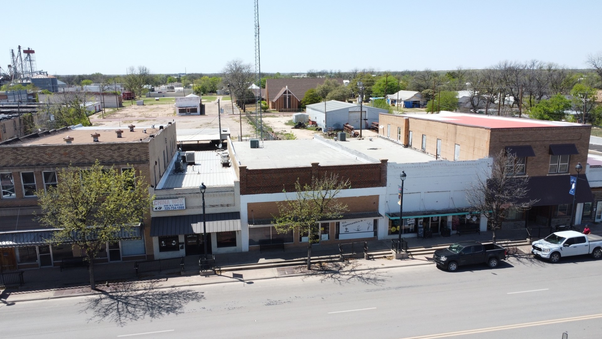 135 N Main Street Winters TX 79567
