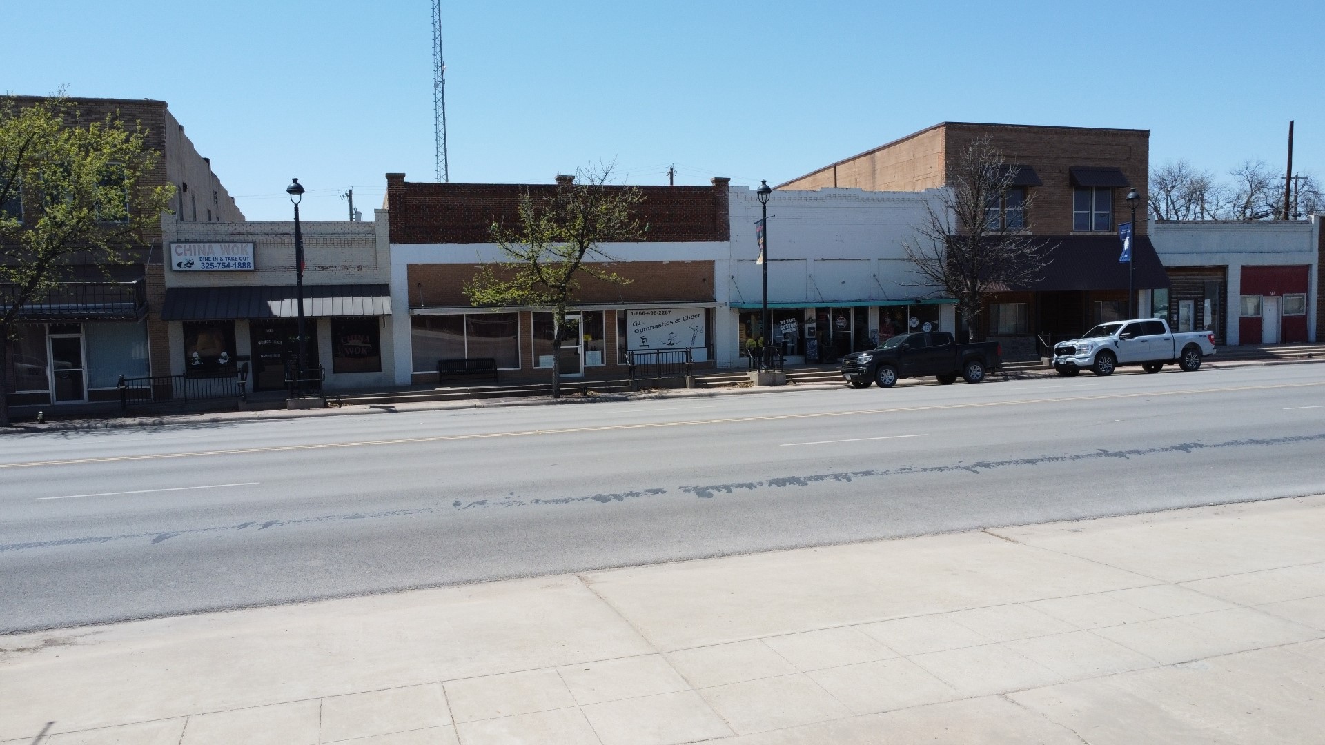 135 N Main Street Winters TX 79567